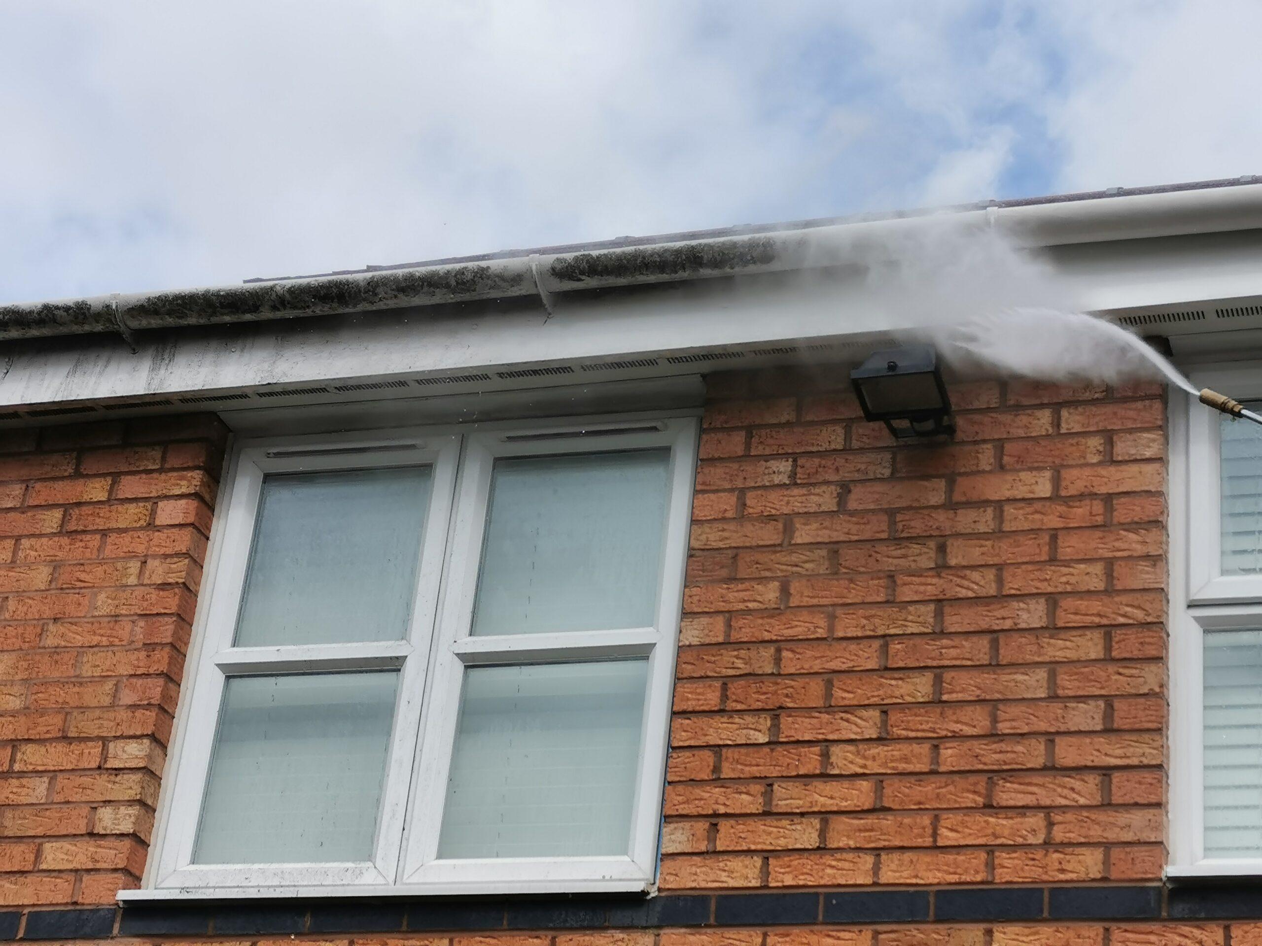 Gutters Cleaning