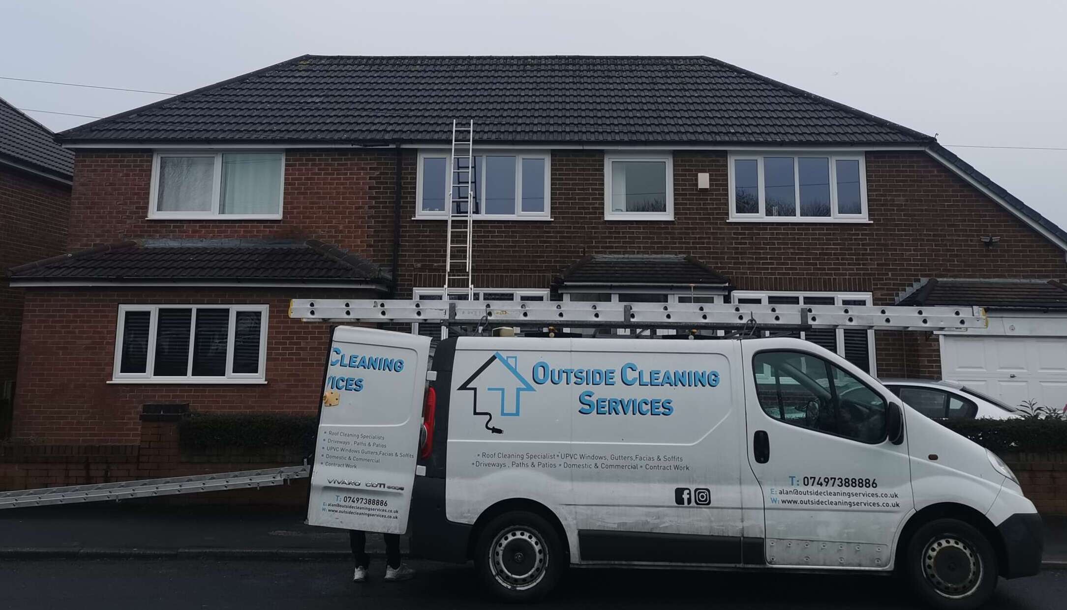 Outside cleaning services, cleaning service, pressure cleaning, roof cleaning, driveways, patio, paths, upvc cleaning, professional and cheap cleaning services, facade cleaning, outside cleaning,